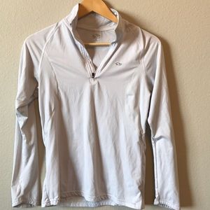 White workout pullover